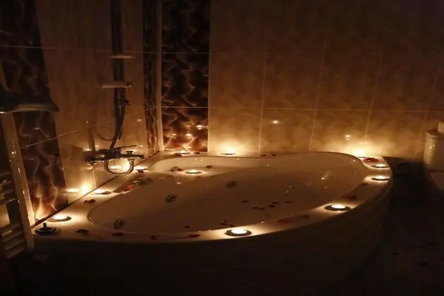 Sultan Suite
