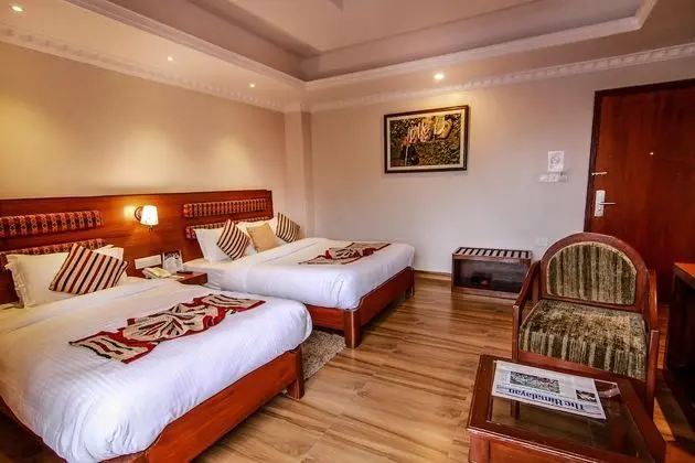 Deluxe Tek Büyük veya İki Ayrı Yataklı Oda