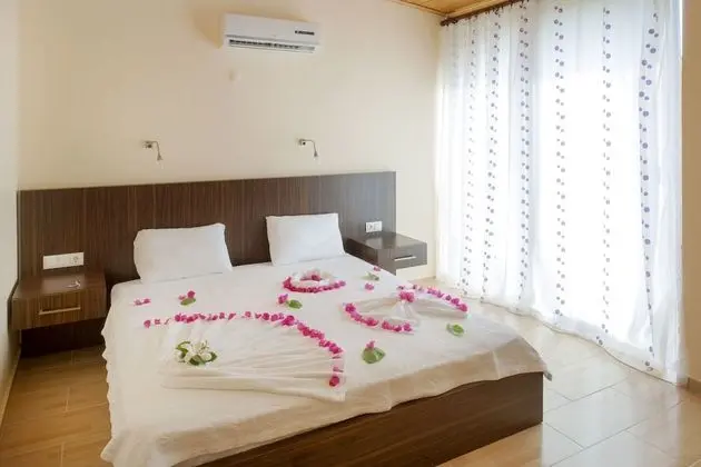 Comfort Tek Kişilik Oda, Havuz Kenarı