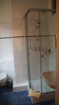 Tek Büyük Yataklı Oda, Özel Banyo