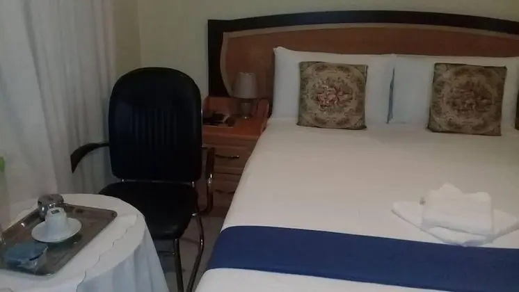 Tek Büyük Yataklı Oda