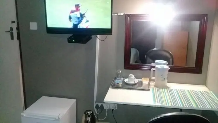 Tek Büyük Yataklı Oda