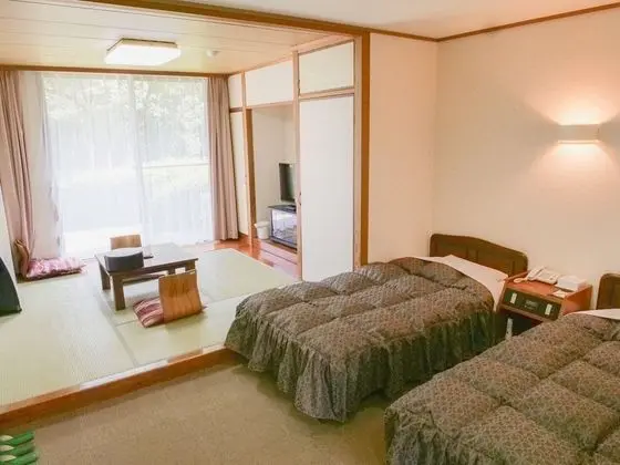 Basic Dört Kişilik Oda, Sigara İçilmez (Japanese Western Style)