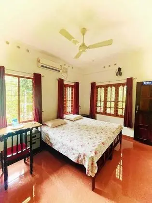 Family Tek Büyük Yataklı Oda, 1 En Büyük (King) Boy Yatak, Özel Banyo, Nehir Manzaralı