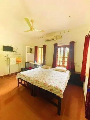 Family Tek Büyük Yataklı Oda, 1 En Büyük (King) Boy Yatak, Özel Banyo, Nehir Manzaralı