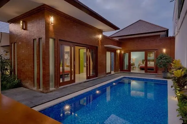 Villa, 2 Yatak Odası, Havuz Manzaralı
