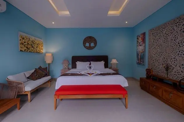 Villa, 2 Yatak Odası, Havuz Manzaralı