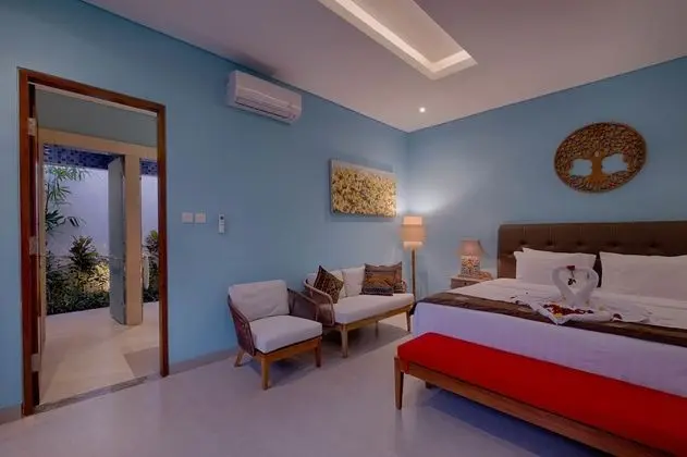 Villa, 2 Yatak Odası, Havuz Manzaralı
