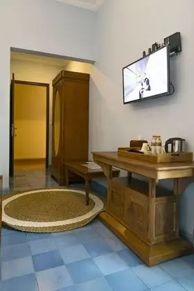 Standard Tek Büyük Yataklı Oda