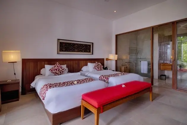 Villa Five Bedrooms With Private Pool