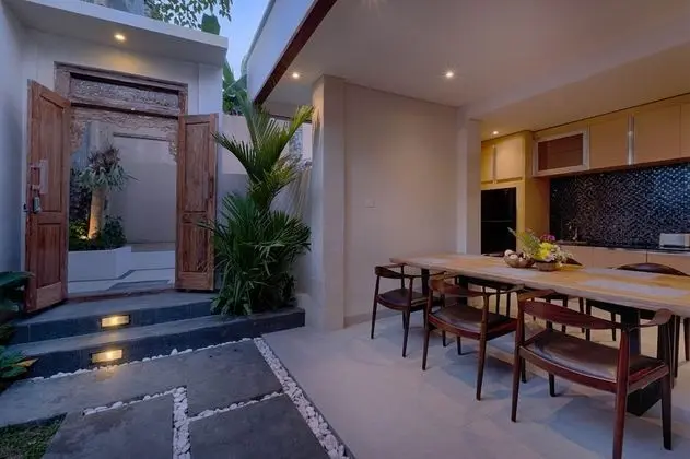 Villa, 2 Yatak Odası, Havuz Manzaralı