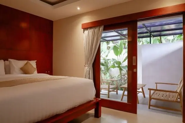 Superior Tek Büyük Yataklı Oda (Balinese Style)