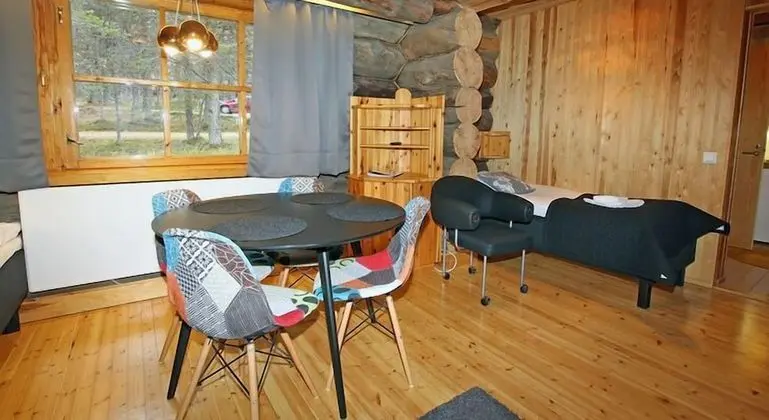 Family Studio - 60- KERO