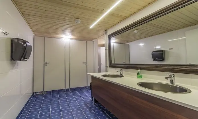 Economy Oda, 2 Tek Kişilik Yatak, Sigara İçilmez, Ortak Banyo