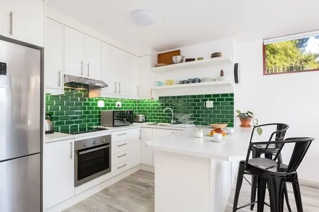 Standard Apart Daire, Bahçe Manzaralı