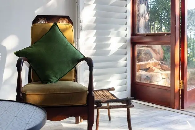 Standard Apart Daire, Bahçe Manzaralı