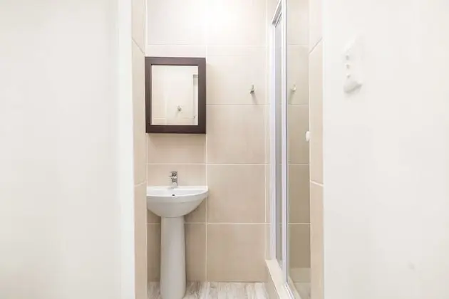 Standard Apart Daire, Bahçe Manzaralı