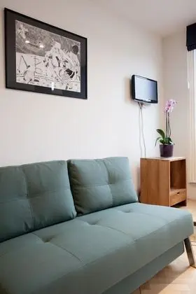 Deluxe Dört Kişilik Oda, 1 Büyük (Queen) Boy Yatak ve Çekyat, Balkon, Şehir Manzaralı