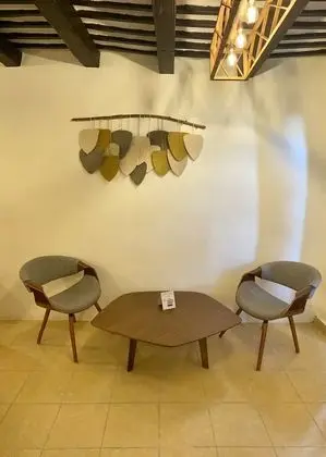 Deluxe Tek Büyük Yataklı Oda, 2 Çift Kişilik Yatak, Buzdolabı, Havuz Manzaralı