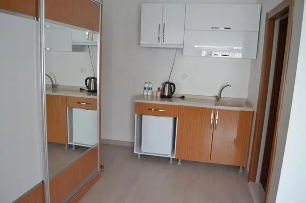 Geniş Aile Odası, Bahçe Manzaralı
