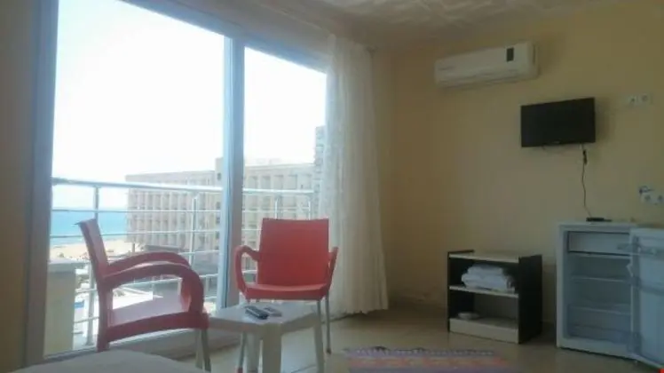 Apart Oda