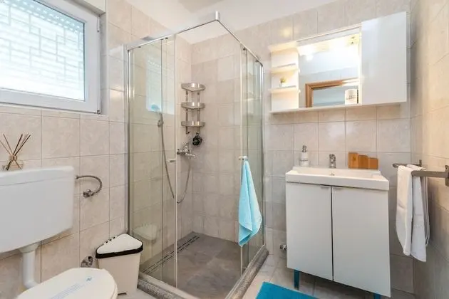 Superior Apart Daire, 1 Büyük (Queen) Boy Yatak ve Çekyat, Balkon, Kısmi Deniz Manzaralı