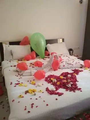 Standard Tek Büyük Yataklı Oda
