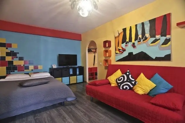 Apart Daire, 2 Yatak Odası (Bolshaya Gruzinskaya str., 62)