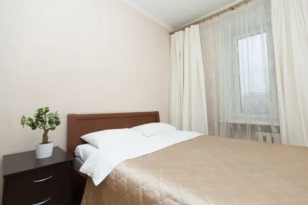 Apart Daire, 1 Yatak Odası (Berezhkovskaya Naberezhnaya 4)