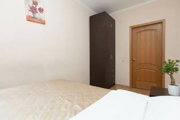 Apart Daire, 1 Yatak Odası (Berezhkovskaya Naberezhnaya 4)
