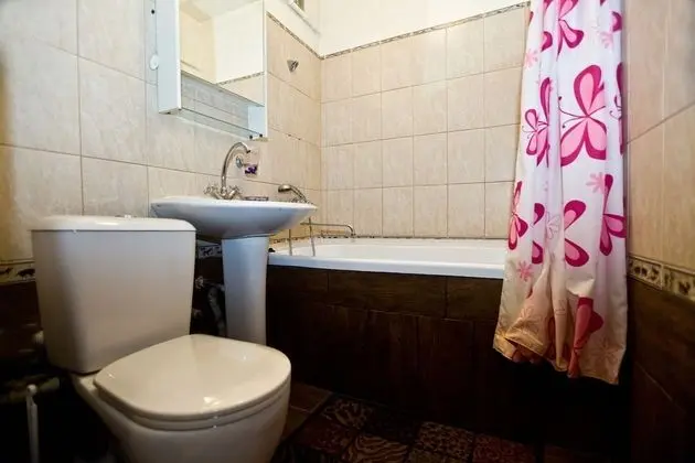 Stüdyo (Berezhkovskaya Naberezhnaya 10)