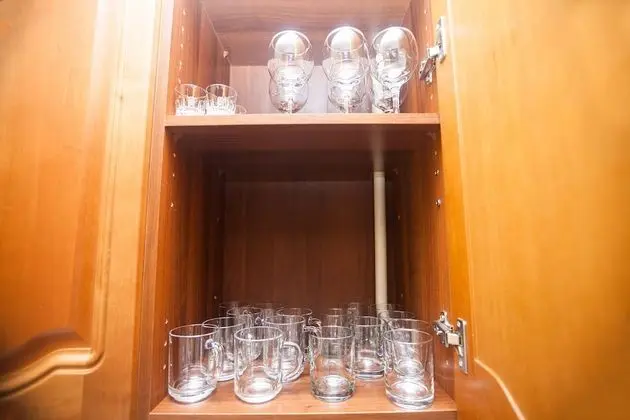 Apart Daire, 2 Yatak Odası (Staropimenovsky per., 16)