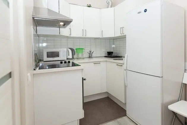 Deluxe Stüdyo (Sadovaya-Triumfalnaya str., 12/14)