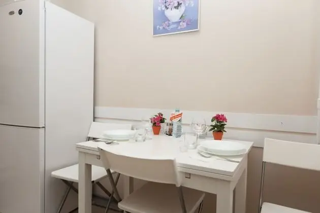 Deluxe Stüdyo (Sadovaya-Triumfalnaya str., 12/14)