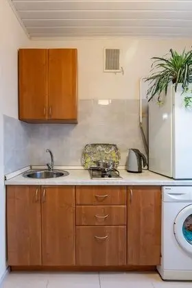 City Apart Daire (Gruzinskiy per., 12)