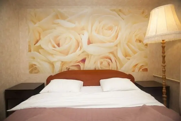 Apart Daire (Pugovishnikov per., 8)