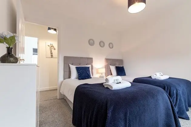 Exclusive Ev, Özel Banyo, Bahçe Manzaralı (KVM - Bluebird House)