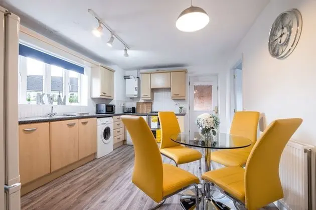 Exclusive Ev, Özel Banyo, Bahçe Manzaralı (KVM - Bluebird House)