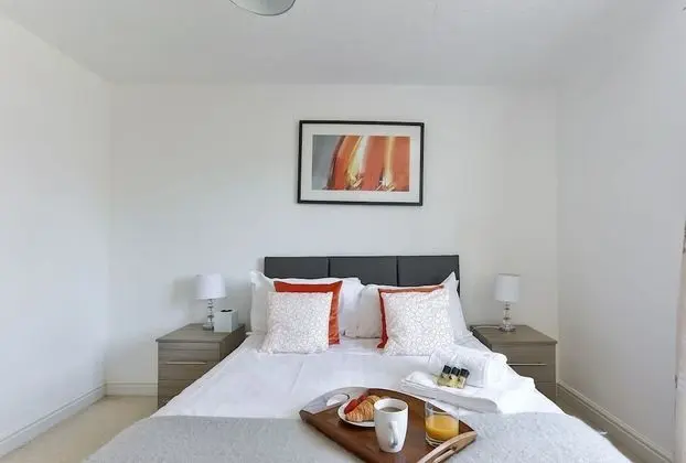 Superior Ev, Özel Banyo, Bahçe Manzaralı (KVM - Highclere House)
