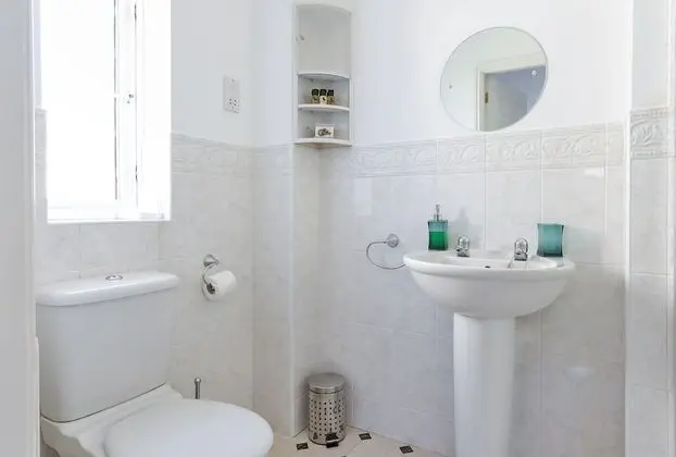 Superior Ev, Özel Banyo, Bahçe Manzaralı (KVM - Highclere House)