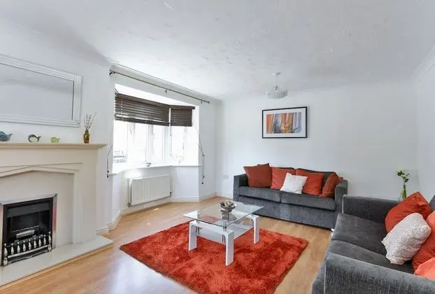 Superior Ev, Özel Banyo, Bahçe Manzaralı (KVM - Highclere House)