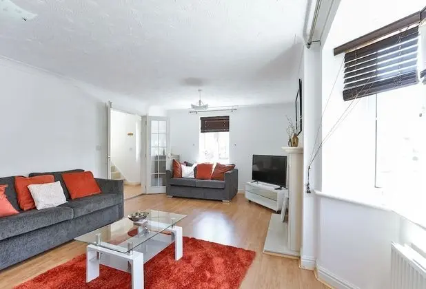 Superior Ev, Özel Banyo, Bahçe Manzaralı (KVM - Highclere House)