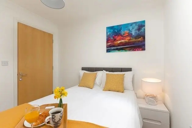Classic Apart Daire, Özel Banyo (KVM - Peacock Apartment)