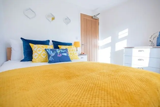 Apart Daire, Özel Banyo (KVM - Sunshine Apartment)