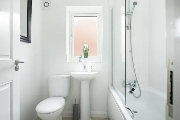 Exclusive Ev, Özel Banyo, Bahçe Manzaralı (KVM - Thorpe House)