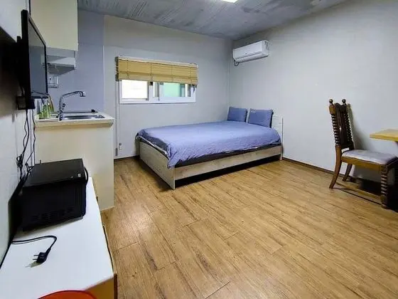 Tek Büyük Yataklı Oda