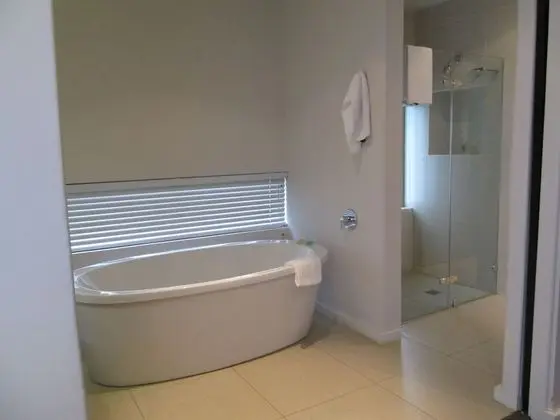 Luxury Tek Büyük Yataklı Oda