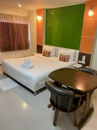 Standard Tek Büyük Yataklı Oda