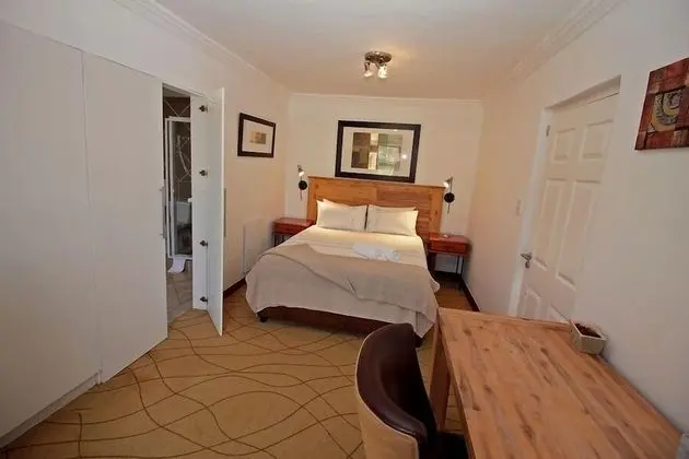 Self Catering - 2 bedroomed