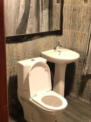 Basic Oda, 1 En Büyük (King) Boy Yatak